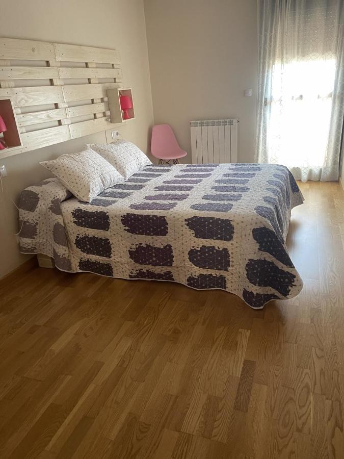 Apartamento Turistico “El Yugo” Arguedas Eksteriør bilde